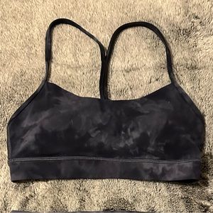 Lululemon flow Y sports bra size 4